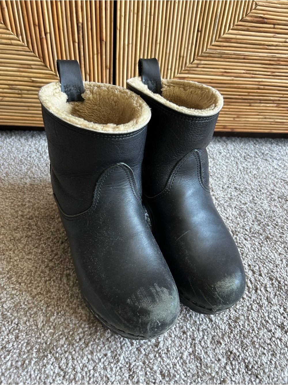 5" Pull On Shearling Clog Boot on High
ts